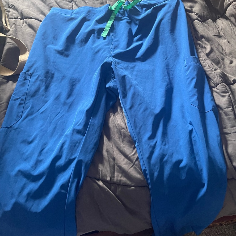 2xl royal blue scrub bottoms with teal drawstring